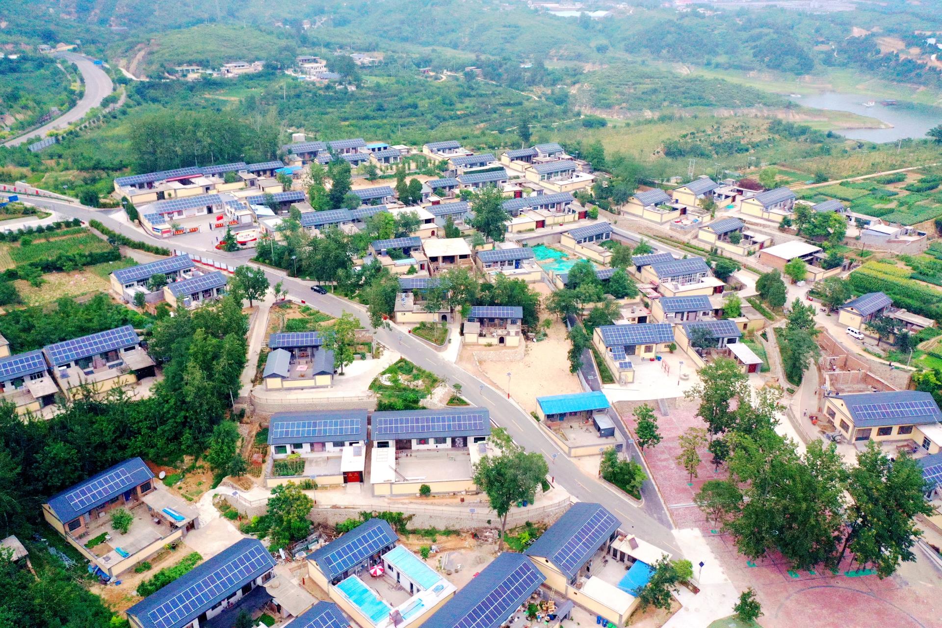 bet365
西柏坡北庄光伏示范工程